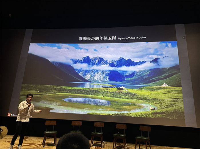 本土智慧与内在凝视——阿那亚艺术中心举办“黑帐篷会议”及三场展览