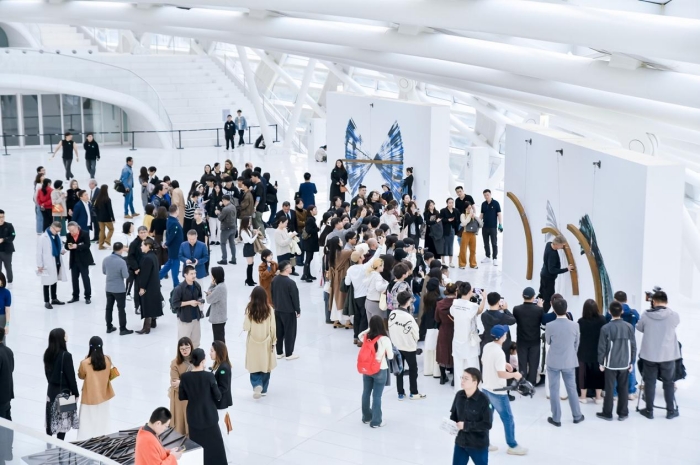 贝纳·维内大型回顾展“超越观念与物质”北京凤凰中心举行