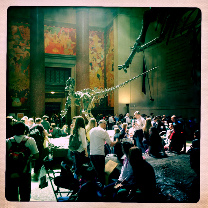 想象难以设想的事物：艺术视角下的“深时”