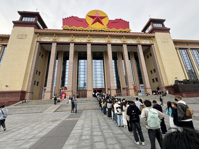 “相融共生：中德当代艺术展”江西省美术馆举行 对话总策划任戎