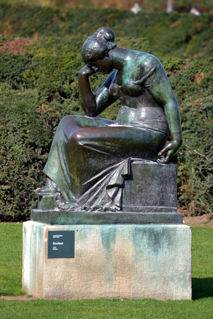 第七届进博会上的艺术盛宴：“艺道”汇集百年世界艺术史精华