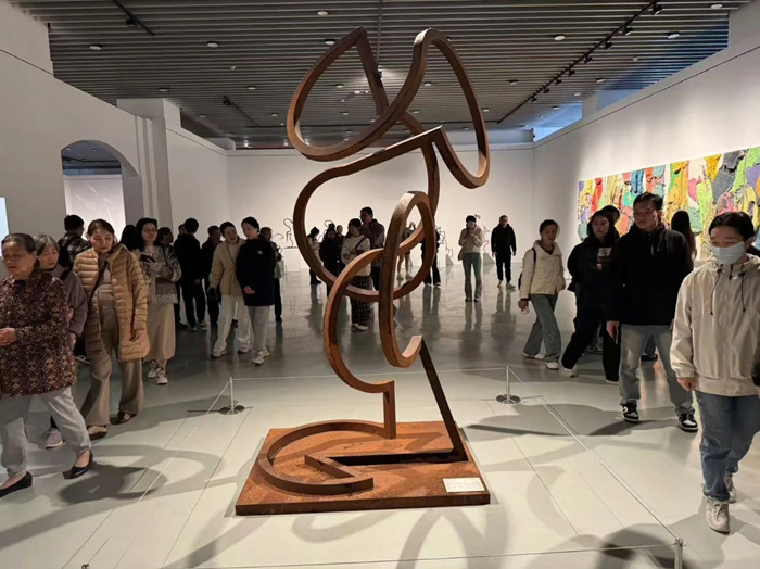 “相融共生：中德当代艺术展”江西省美术馆举行 对话总策划任戎