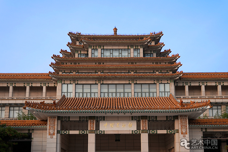 天人共情，物我无界：刘亚江油画作品展开幕