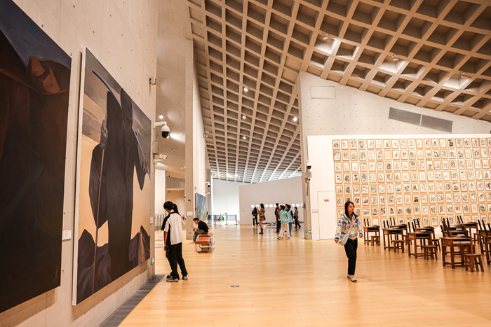 2024武汉双年展艺术盛典研讨“双年展的中国之路”