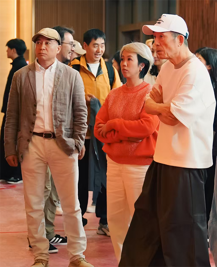 张艺谋新作《澳门2049》“隐藏式舞台”背后的故事