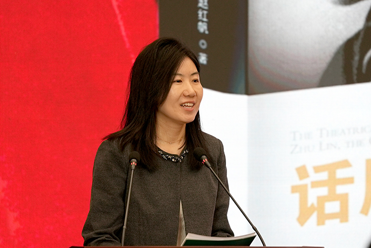 跨越百年风雨·以话剧唤醒民族之魂 《话剧皇后：一个时代的戏剧记忆》表演艺术家朱琳传记新书见面会举办