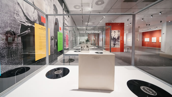 与博伊斯的跨时空对话：新绎美术馆《约瑟夫•博伊斯：7000个梦想》正式开幕