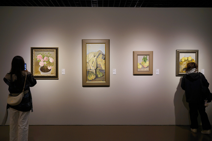 忻东旺绘画教学研究展上海举行 40余位学者深入探讨其创作与教学理念