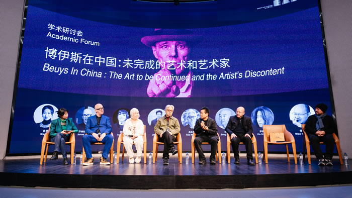 与博伊斯的跨时空对话：新绎美术馆《约瑟夫•博伊斯：7000个梦想》正式开幕
