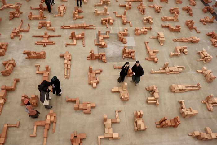 彭锋×安东尼·葛姆雷：当身体与作品产生互动，才是艺术诞生的瞬间