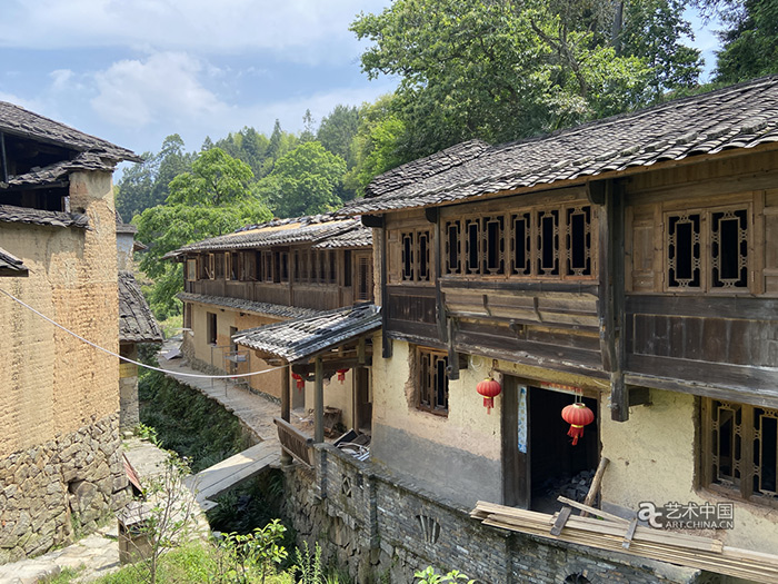 世间本无隐逸之路，只有生活——程美信专访