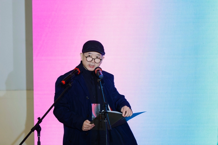 “真实与虚幻”：2025杭州国际当代玻璃艺术展举行