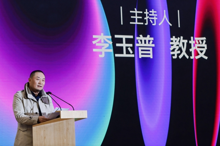 “真实与虚幻”：2025杭州国际当代玻璃艺术展举行