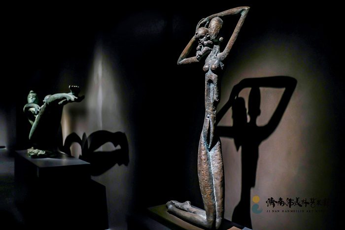 “济南韩美林艺术馆”开馆，阔别家乡多年游子表达“绿叶对根的情意”