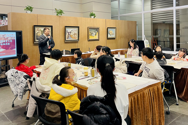 首个“非遗春节”，中华艺术宫里的浓浓艺术年味