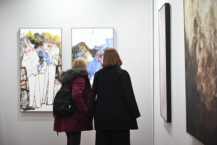 “艺术之都——第235届法国艺术家沙龙中国艺术家邀请展”在巴黎大皇宫开幕