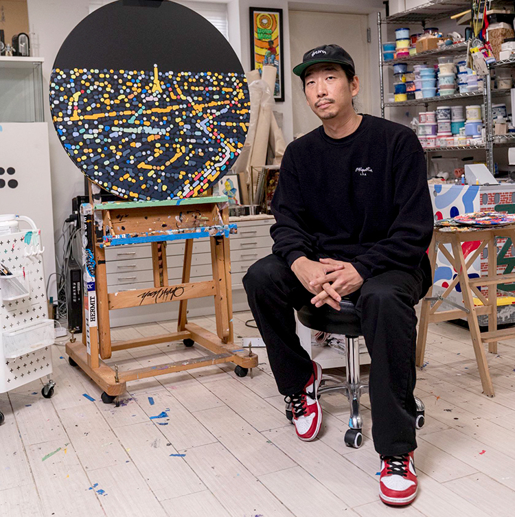 《看他的画得戴副眼镜（二）》：色彩律动的都市诗人