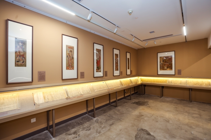 9座洞窟、300件壁画与彩塑 全球最大敦煌艺术展“如是莫高”在京展出