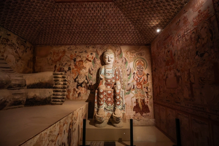 9座洞窟、300件壁画与彩塑 全球最大敦煌艺术展“如是莫高”在京展出