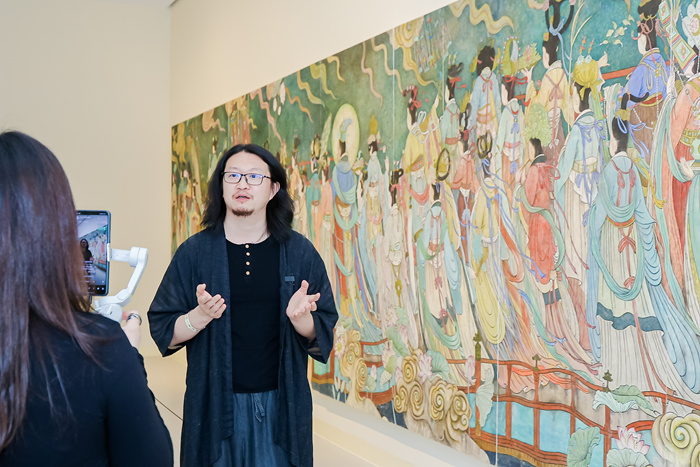 漂浮东钱湖的“夜航船”：徐冰和学生们的当代艺术“思想接力”