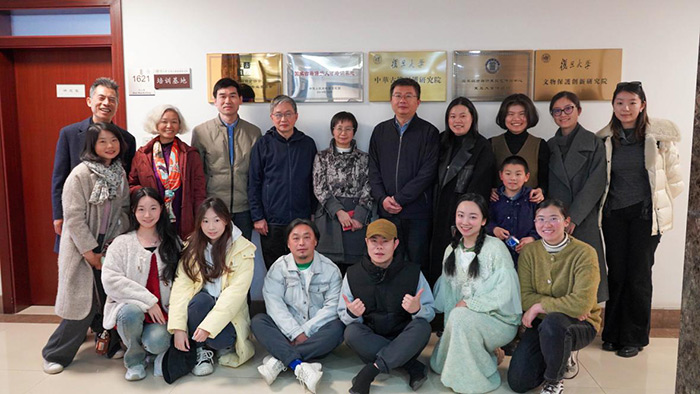 敦煌当代美术馆学术研讨会“穿越时空的回响：当代艺术与历史遗迹”在沪启幕