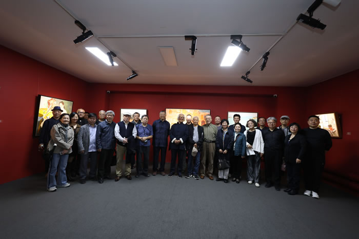 写照自然，而留痕于心——罗尔纯、戴士和油画作品展艺冠空间开幕