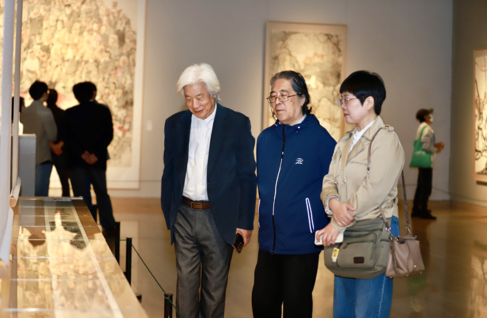 “意无尽——李学明中国画作品展”在中国美术馆开幕