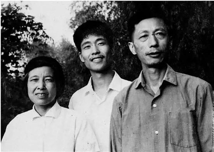 美术理论家、艺术家陈履生逝世 他是艺术界的“传灯人”