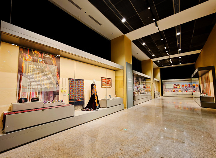 非遗正青春：非遗传承人研培计划十年成果展在京亮相