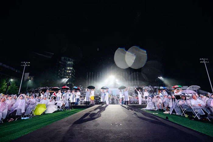 一画开天，变化万千——“七十二变·2025中国美术学院毕业季”开幕