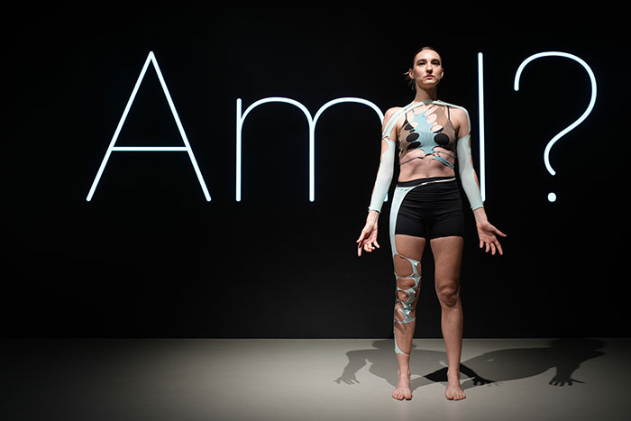 一展速览当下AI艺术的多元实践图谱——上海民生现代美术馆推出“国际人工智能艺术文献展”