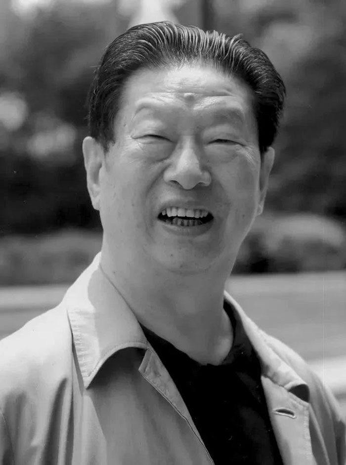 “中国文联终身成就奖”获得者、中国美术学院原院长肖峰去世，享年93岁