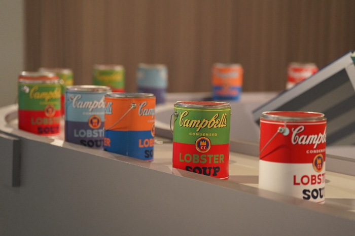 在不同艺术小镇遇见“龙虾先生”：艺术潮汐里的波普主义哲学