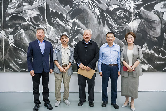 “心向天宇——刘巨德艺术作品展”在今日美术馆开幕