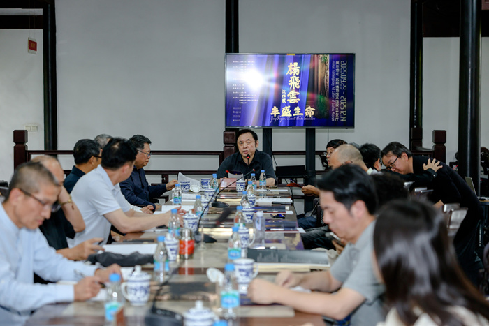 跨越20年 59件力作：杨飞云油画苏博绽放“丰盛生命”