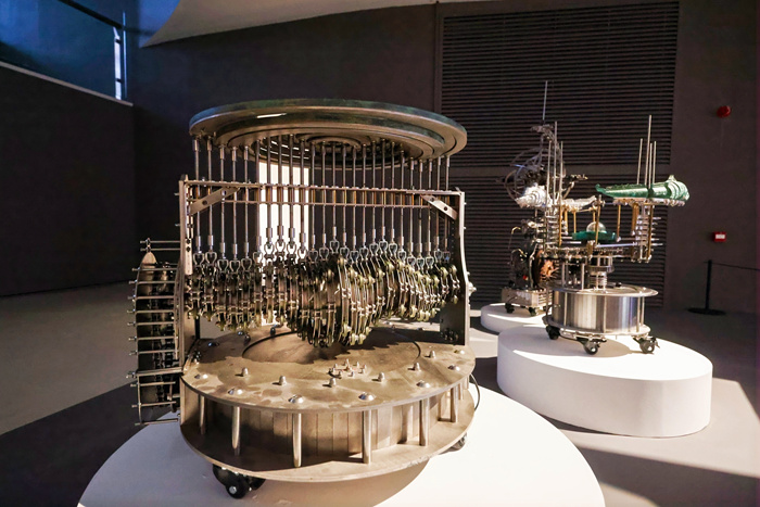 天地人机——中国（杭州）艺术与科技国际双年展举行